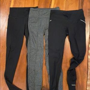 Set of 3 Athleta leggings all are XS